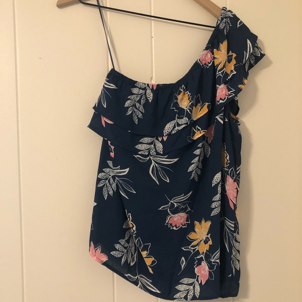 One Shoulder Ruffle Tops Sweater - Picture 4 of 5